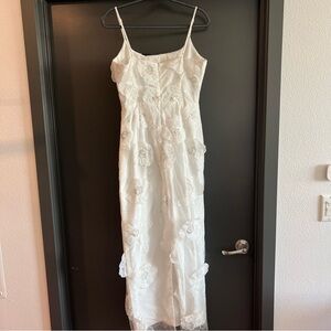 Elliatt White Floral Midi Dress